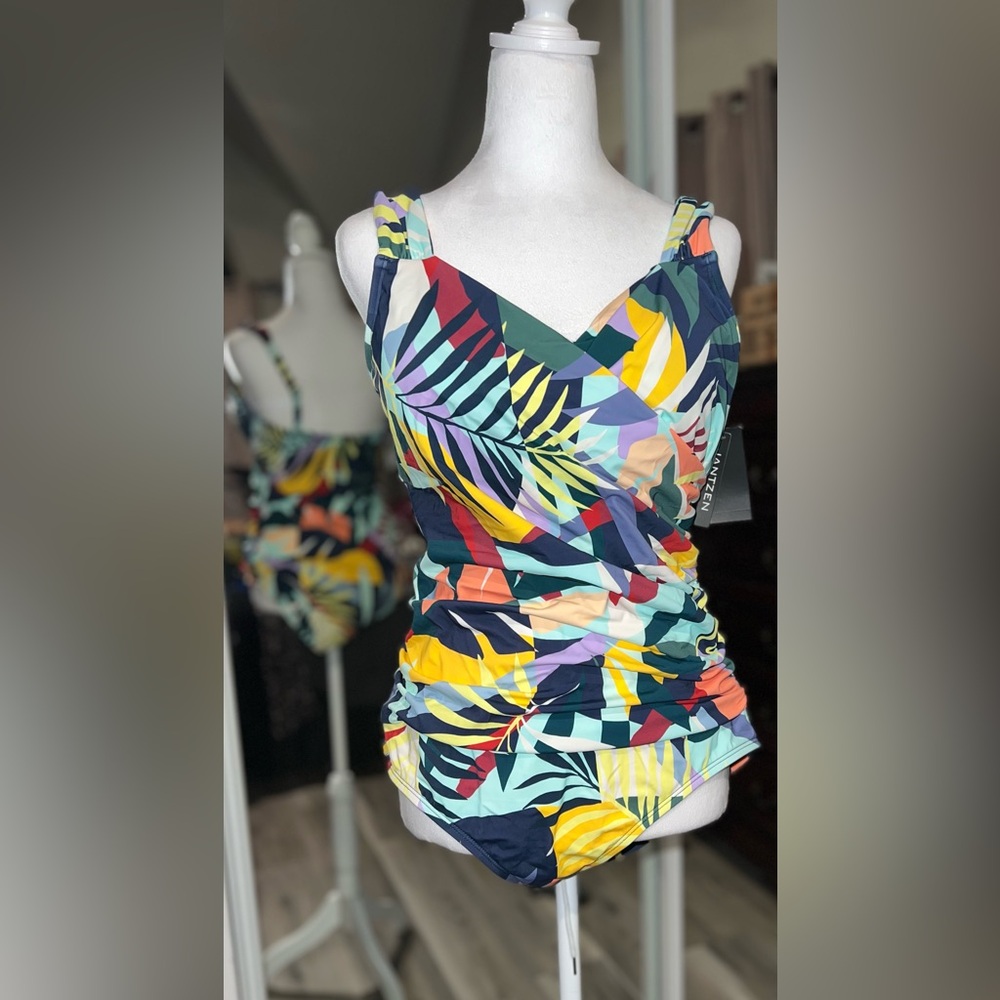 Jantzen Tropical Print Women's Swimsuit 14